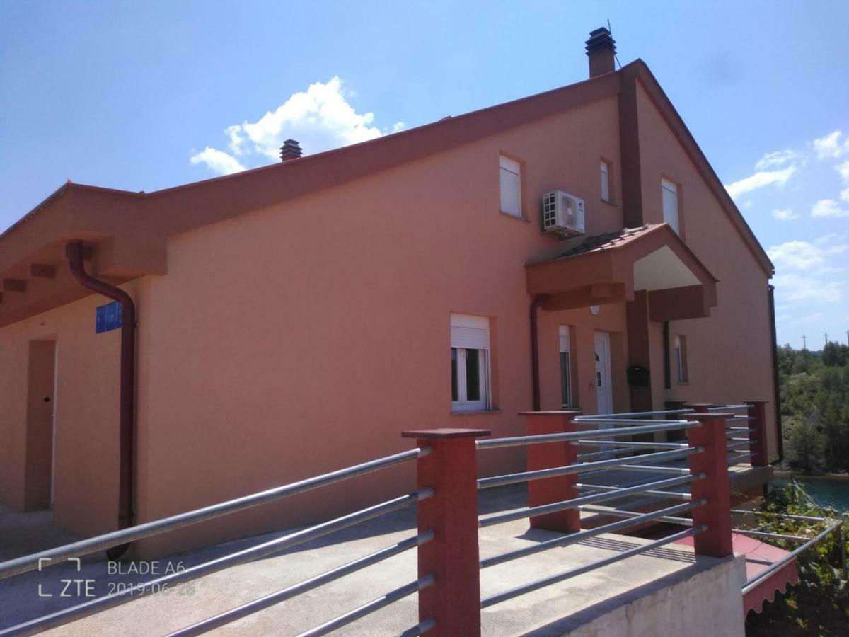 Tereza Apartment Obrovac Ngoại thất bức ảnh